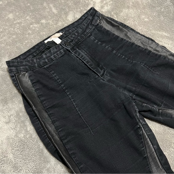 Forever 21 | Hi-Rise Faux Leather Panel Skinny Jeggings - Picture 2 of 9